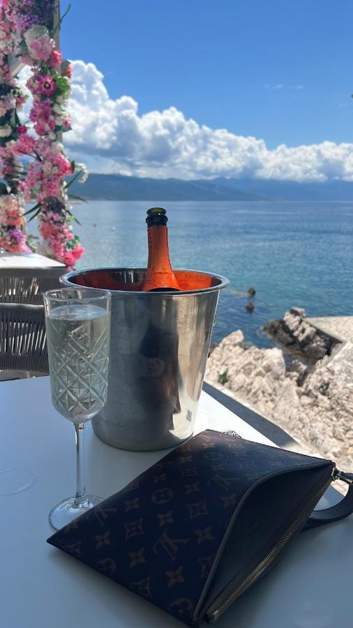 Sea La Vie Rooms Novi Vinodolski Eksteriør bilde